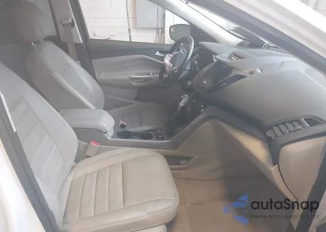 2016 Ford Escape Se z USA, uszkodzony, nr VIN 1FMCU9G9XGUB79950